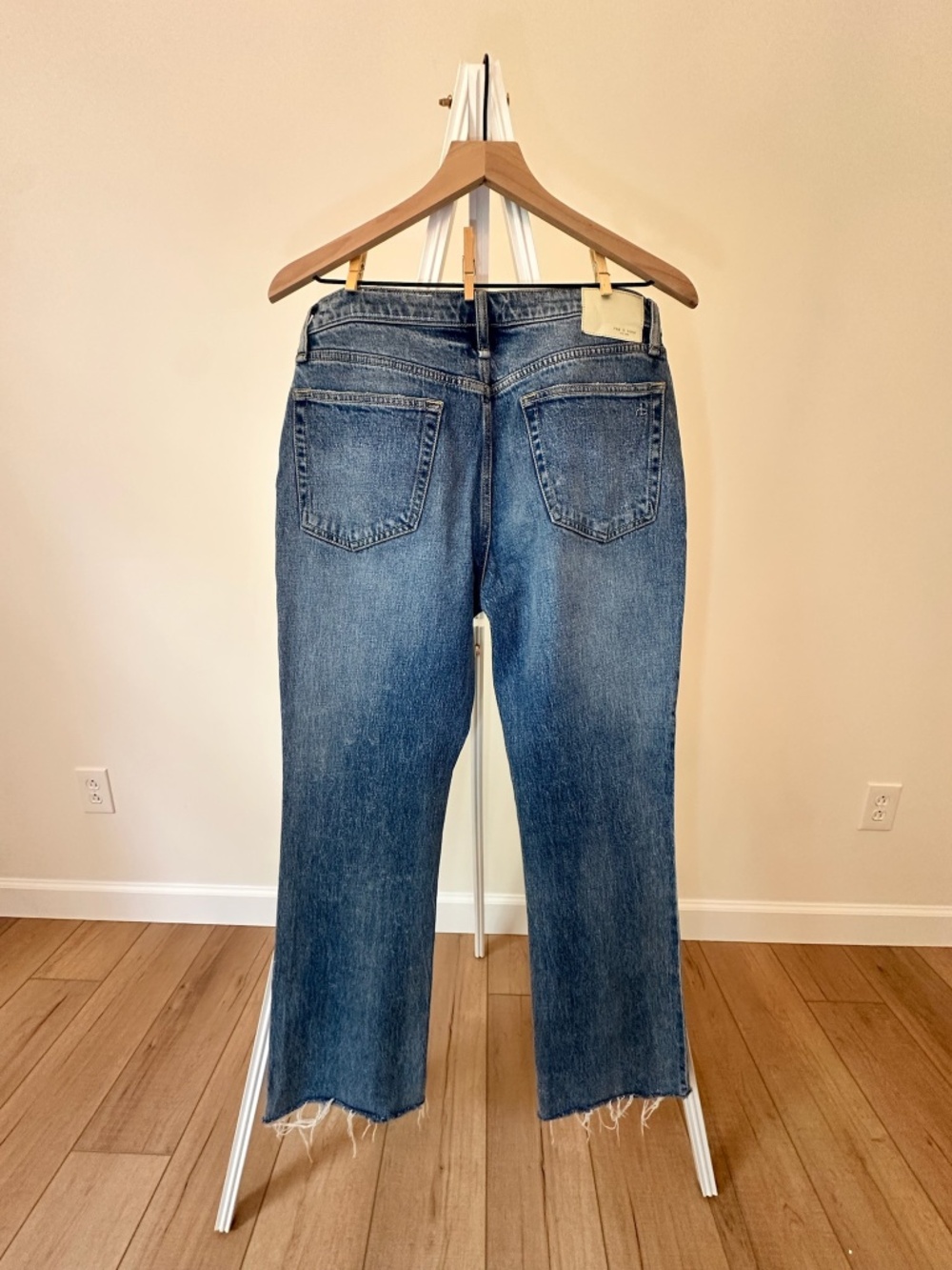 Rag and Bone Peyton Mid rise Bootcut Jeans in Blue - Picture 2 of 4